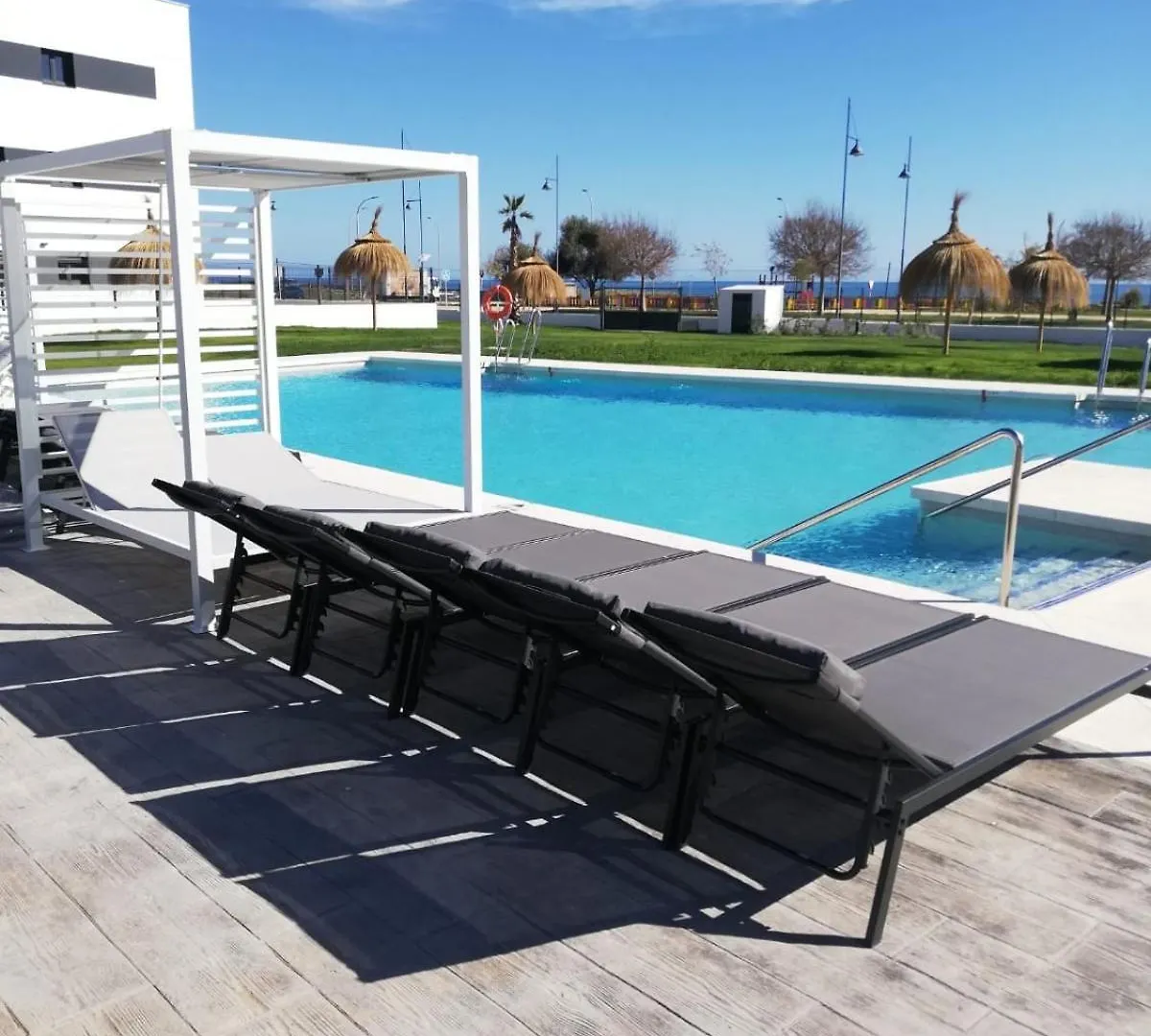 Valleniza Beach Loft Almayate Alto 0*,